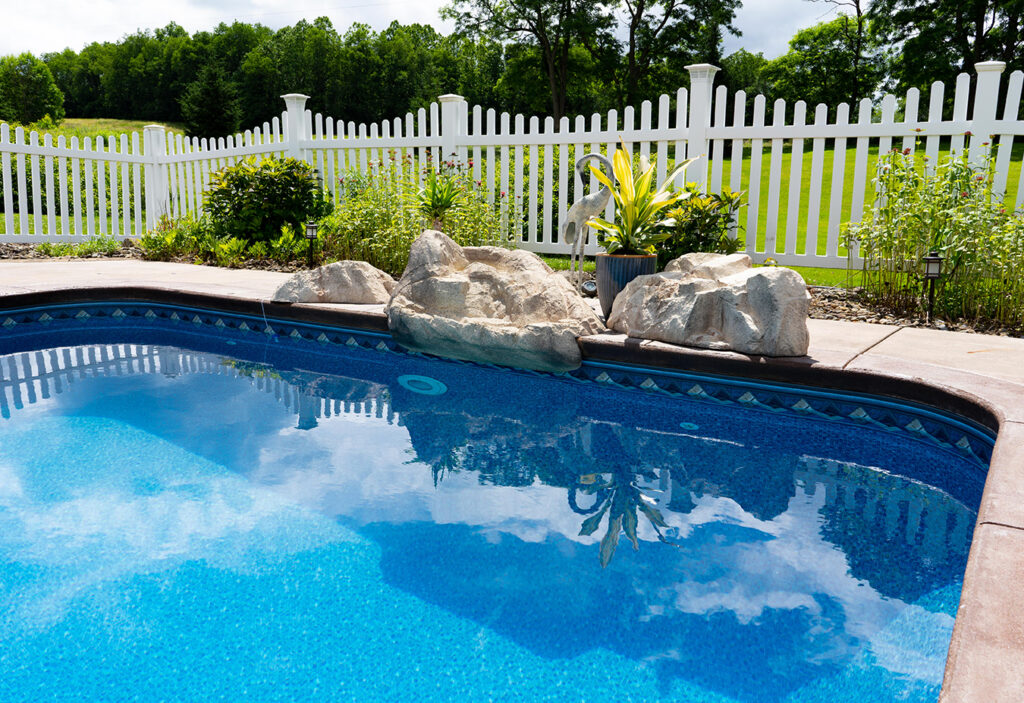 Mountain Mosaic with Mosaic Light Blue