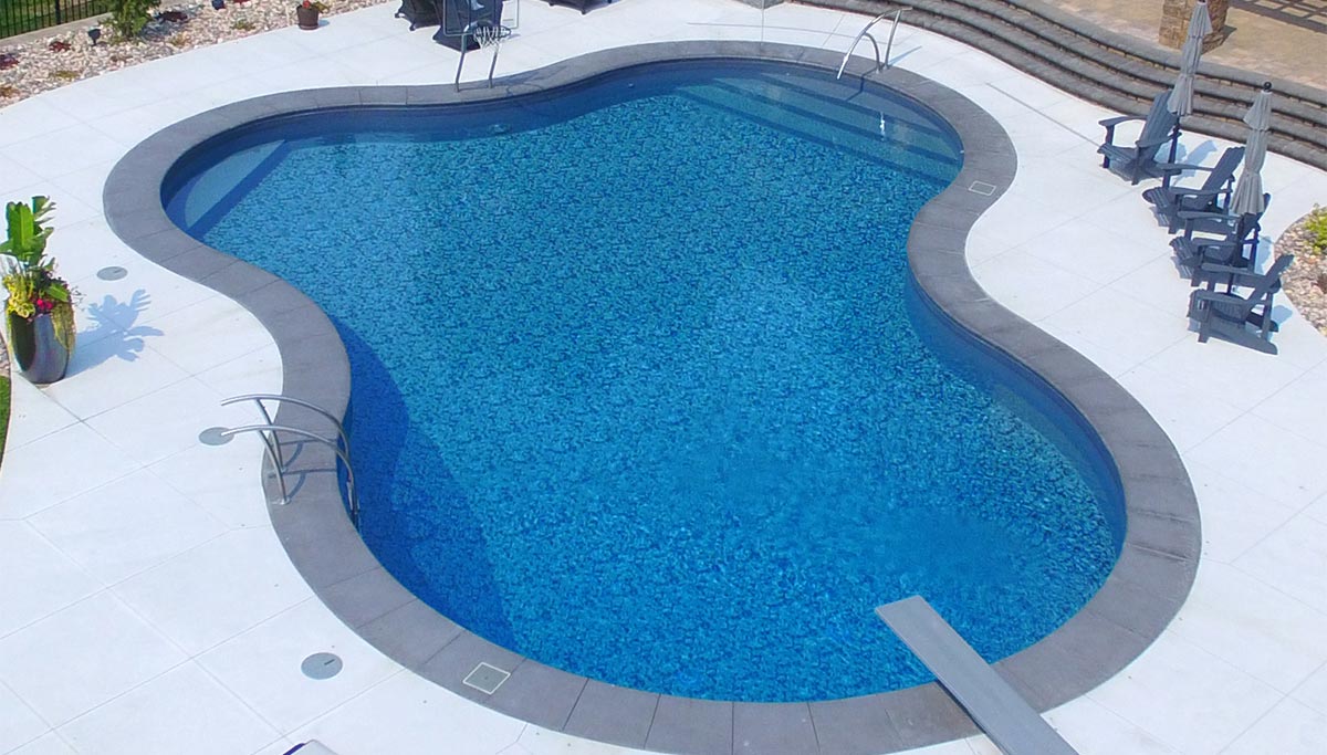 PEARLSTONE, Bell Pool & Patio