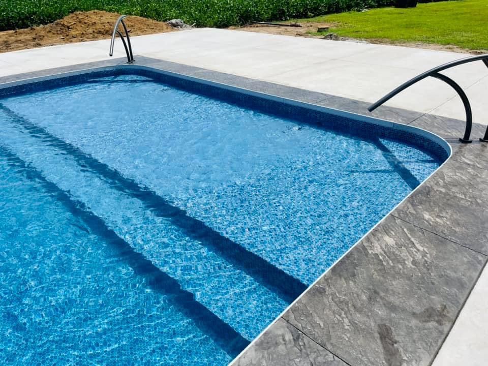ESAGONO, Southern Pool & Outdoor Living