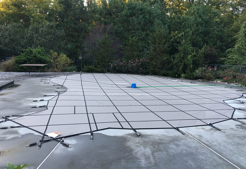 HYPERLITE COMMERCIAL SAFETY COVER